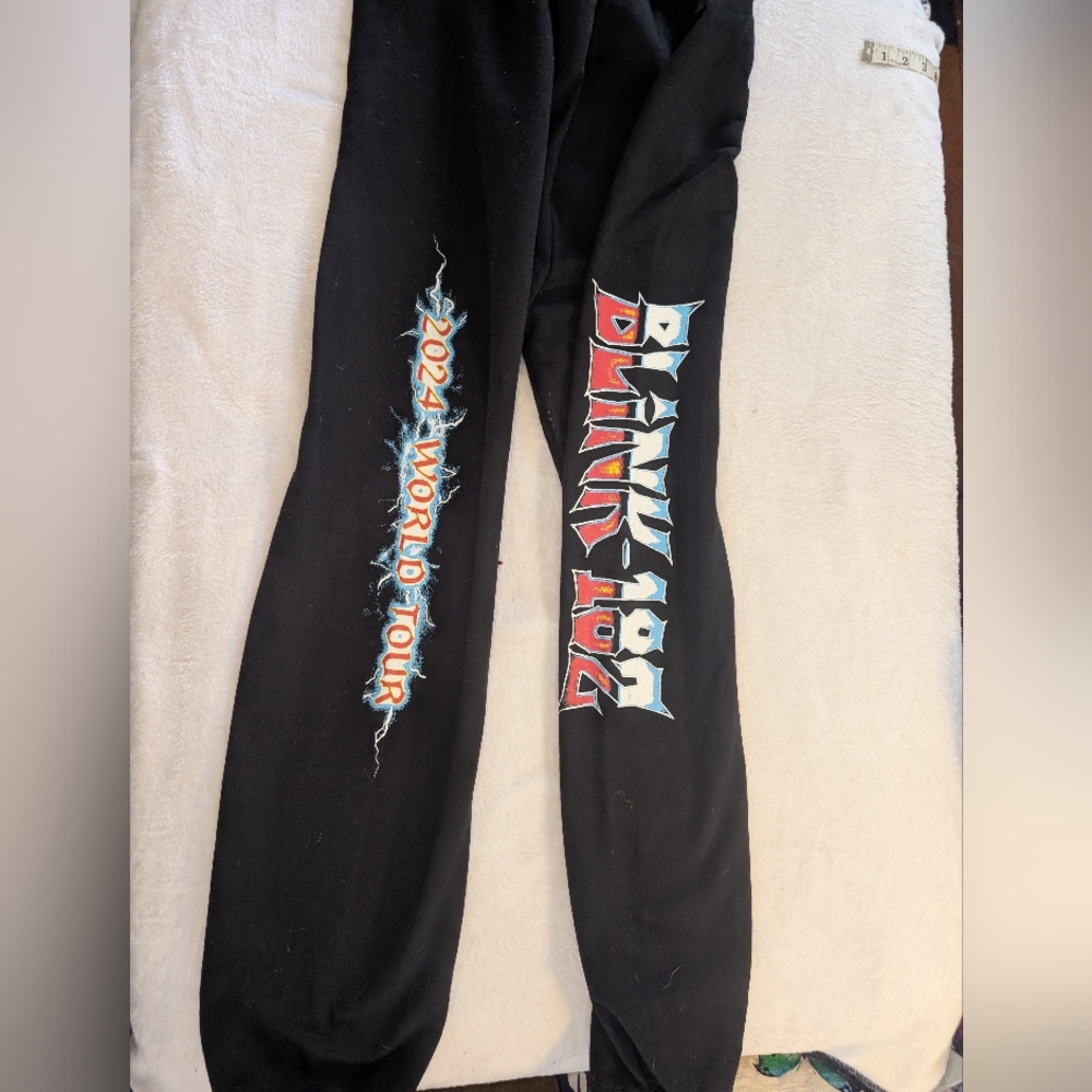 Blink 182 Sweatpants XL Unisex Black Drawstring 2024 World Tour Pants Concert